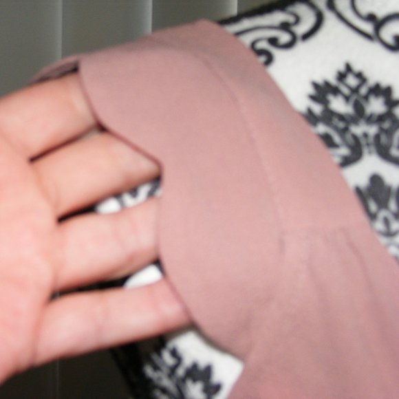 Monteau L.A Blush Color Peplum Top Size M EUC - Picture 5 of 8